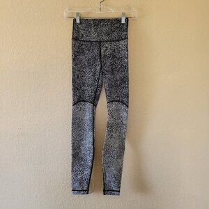 Lululemon Wunder Under High-Rise Tight Blocked Full-On Luxtreme 28" Sz 2 LW5CDDS
